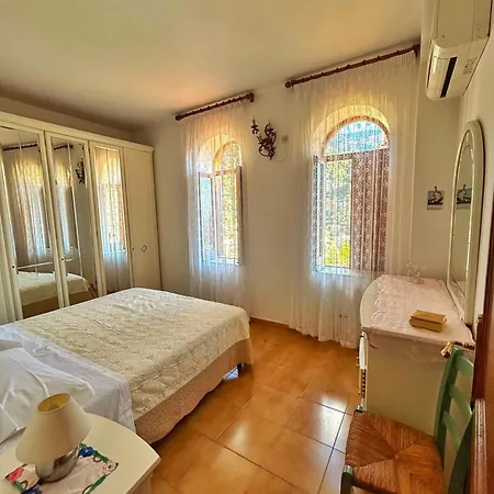Casa Danira - Holiday home