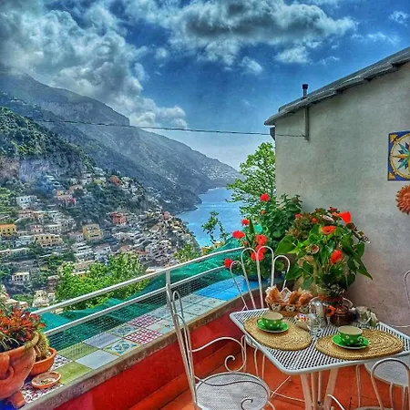 Casa Danira - *